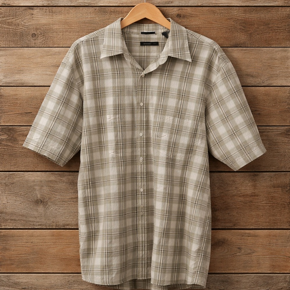 Van Heusen XL 17- 17 1/2 Studio Plaid Wrinkle Free Cotton Polyester Button Down